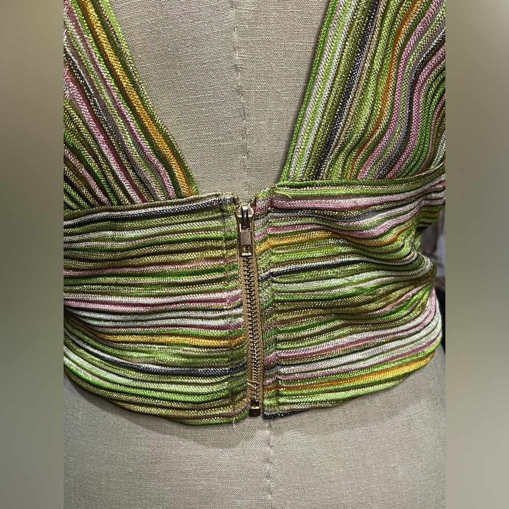 AKIRA Multicolor Striped V-Neck Crop Top - Picture 5 of 6